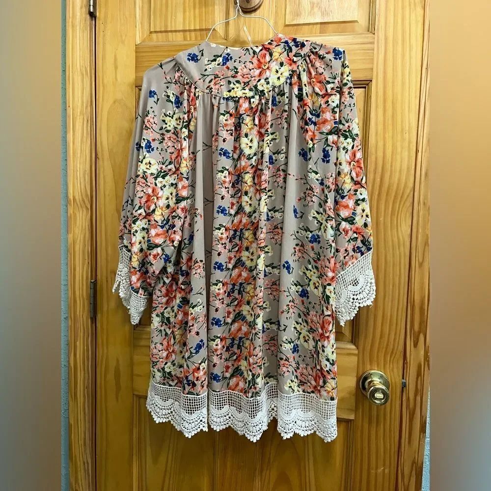 Umgee floral cardigan size M/L - Picture 6 of 6